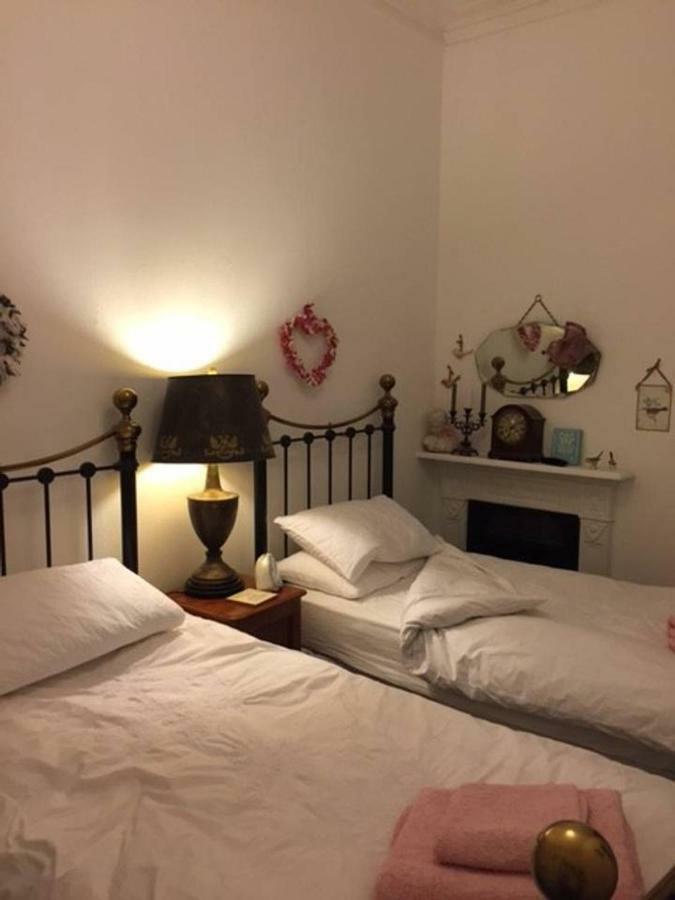 5 Star Beautiful & Vintage, Spacious Apt In Chic Location! EDI Exterior foto